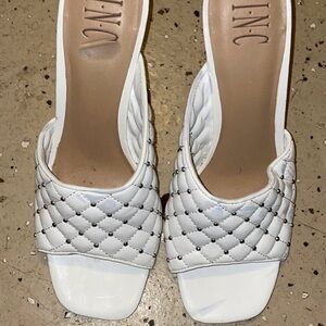 INC International Concepts White Quilted Slide Mules